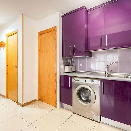 Appartamento En El Centro A Un Minuto De La Playa *